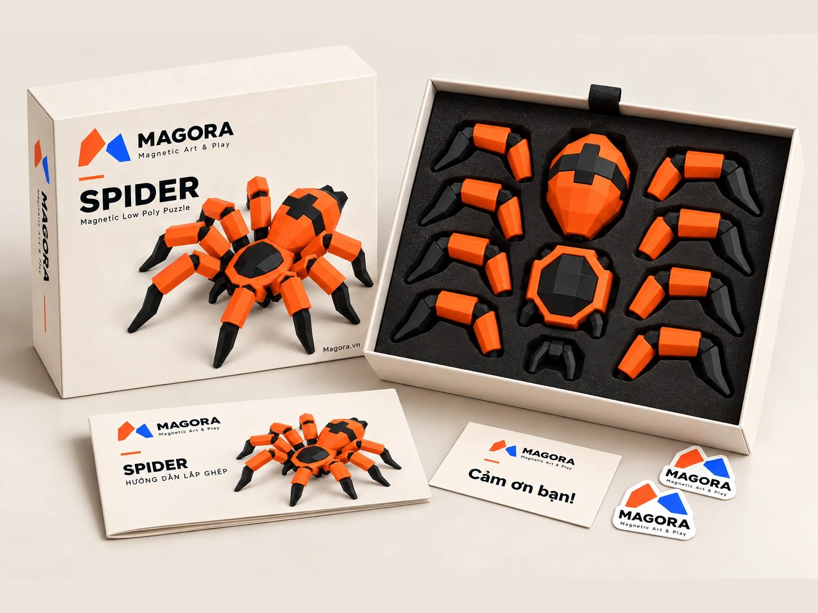 Mở hộp MAGORA Spider: các mảnh ghép, hướng dẫn lắp ghép, thiệp cảm ơn và miếng dán
